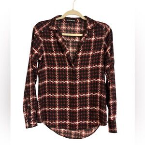 Express Long Sleeve Collared Button Down Patterned Blouse Size XS